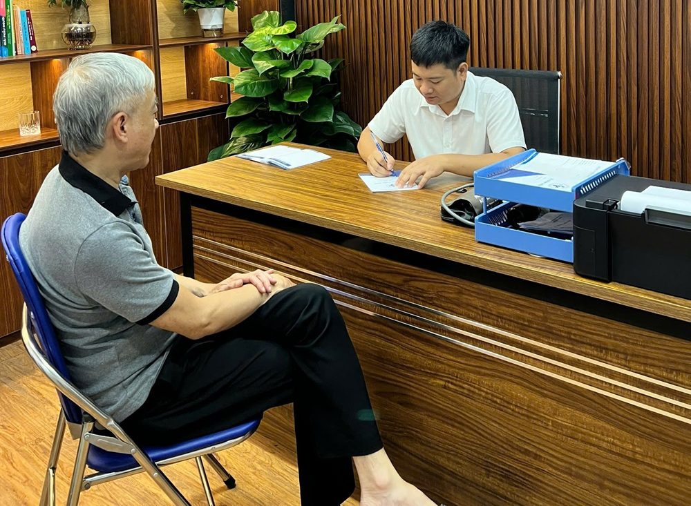 Châm Cứu Bấm Huyệt Trường Chinh